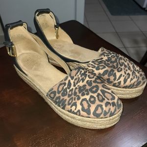 Sandals - Naturalizer, size 9.5